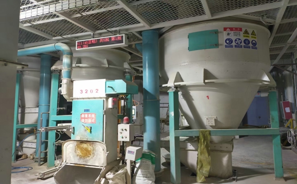 牛羊飼料加工設(shè)備價(jià)格多少?對(duì)其進(jìn)行日常維護(hù)的技巧一定要重視